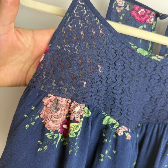 Torrid Floral Print Ruffled Lace Tank Top Lightweight Flattering Flowy Size 3X - Picture 10 of 11